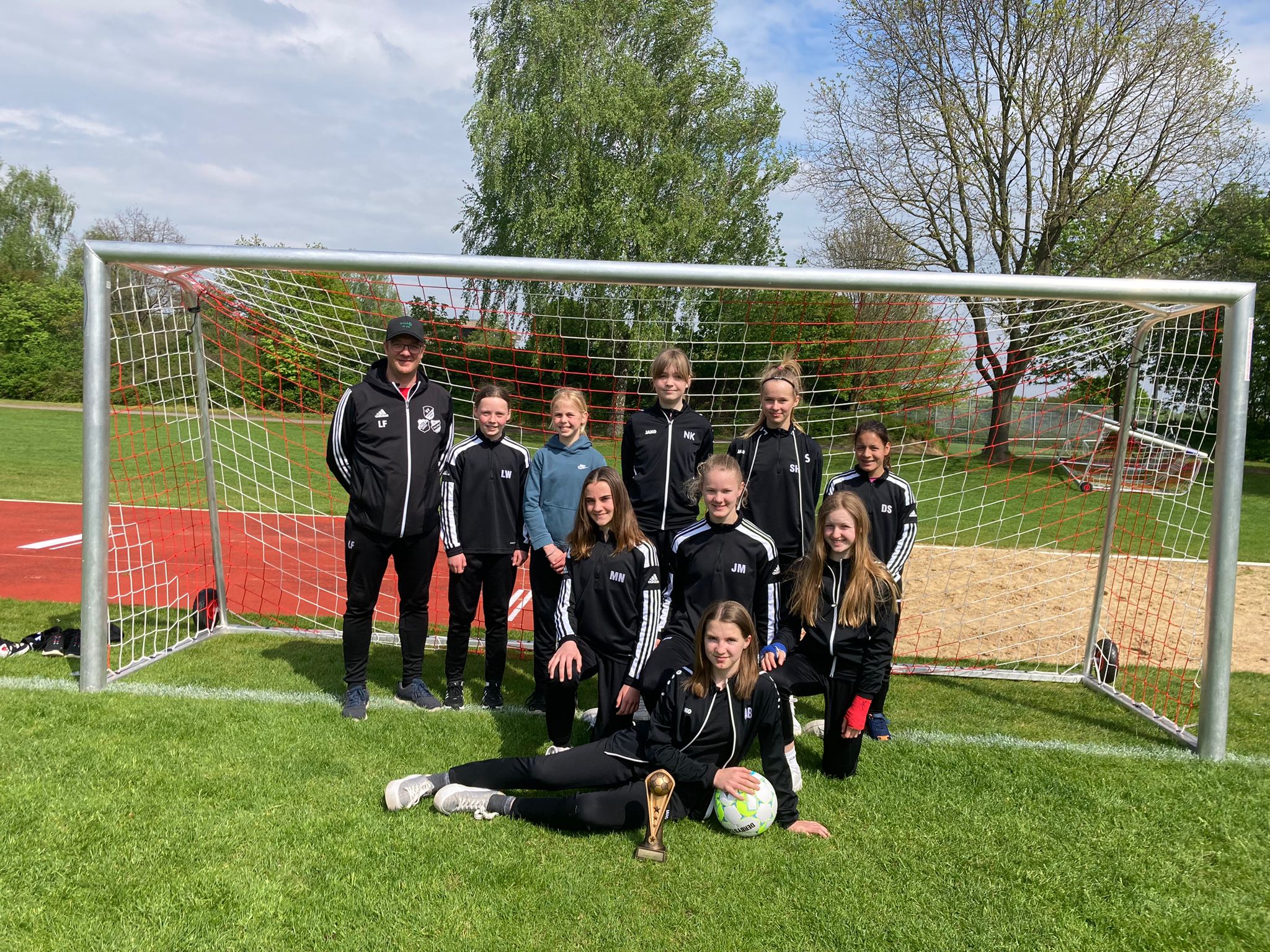 Girls-Cup 2023: Sieger SV Lessen (D-Juniorinnen)